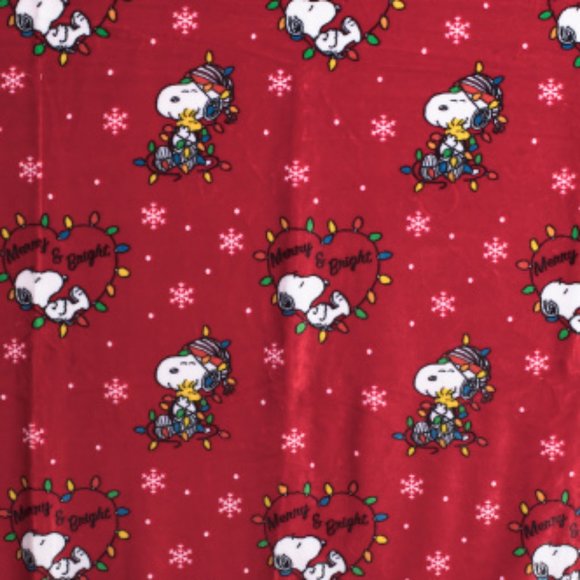 Peanuts Snoopy Christmas Blanket, Red, 50x70  super soft plush polyester - Picture 1 of 2